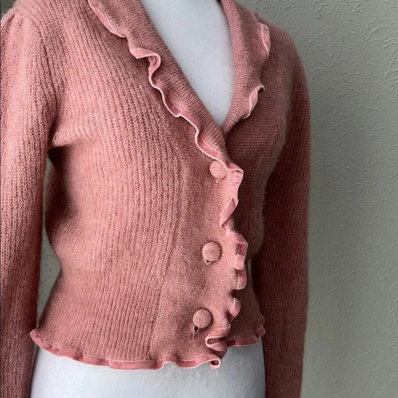 ZARA Pink Ruffle Trim Knit Cardigan Sweater Button Front Size Small - Picture 5 of 11